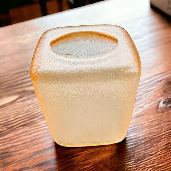Vintage Yellow Tissue Box Cover MCM Plastic Acrylic Lucite? - Picture 1 of 9